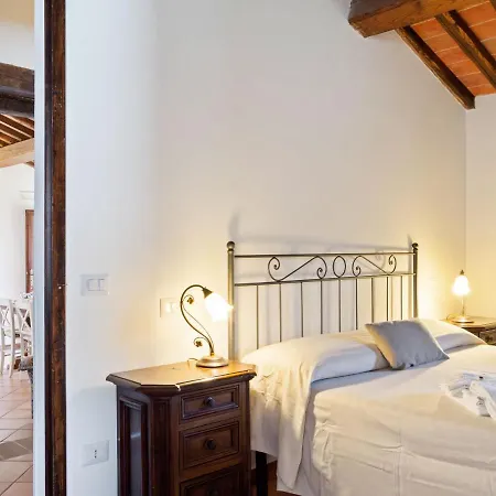 Atmospheric And Cozy Country House, Beautiful Grounds And Spacious Garden بيت للعطل Pietrafitta (Perugia)
